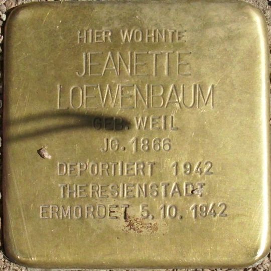 Stolperstein en memoria de Jeanette Loewenbaum
