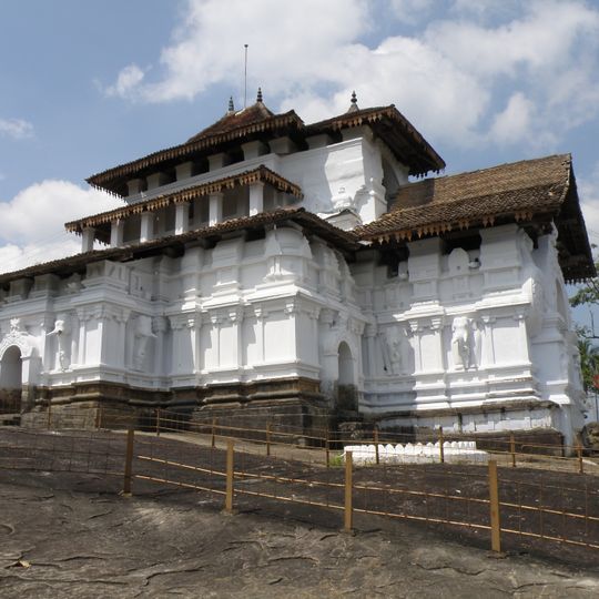 Lankatilaka Vihara