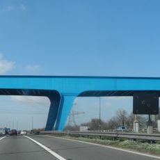M4 blue bridge
