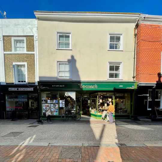 16 And 17, Cliffe High Street