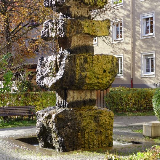 Gedenkbrunnen für Max von Gruber