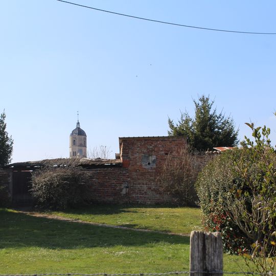 Enceinte de Bâgé-le-Châtel