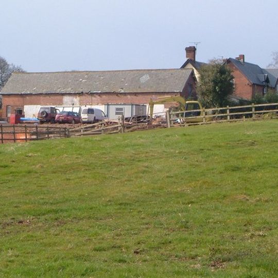 Goffins Farmhouse & Courtyard Buildings
