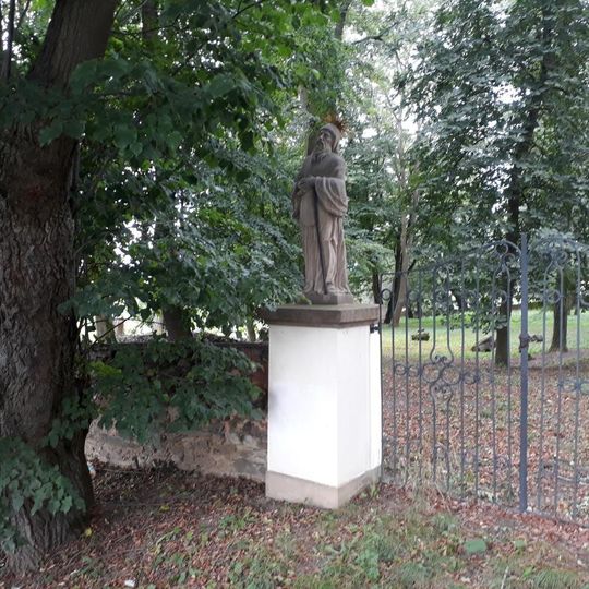 Socha svatého Antonína poustevníka u zámku v Luhově