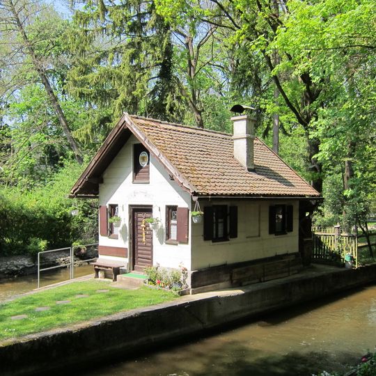 Kanalwärterhäuschen