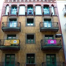 Casa Carles de Llança i de Carballo
