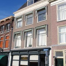 Nieuwe Rijn 22, Leiden