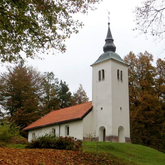 Cerkev sv. Janeza Krstnika, Mamolj