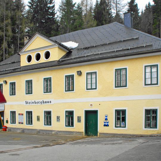 Knappenhaus des Salzbergwerks, Steinberghaus