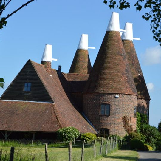 Oast Houses And Drying Shed To South Of Larkins Farm