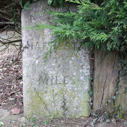 Milestone, rear entrance to Station Rd Motors