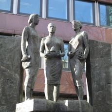 Drei Musen