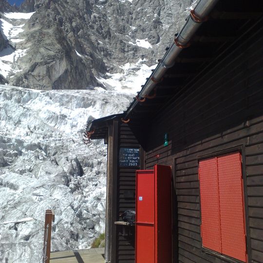 Refuge des Grandes Jorasses