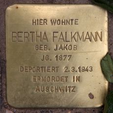 Stolperstein en memoria de Bertha Falkmann