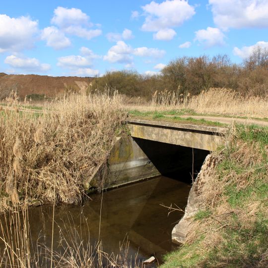 Můstek přes Boreckou svodnici západně od Křenku