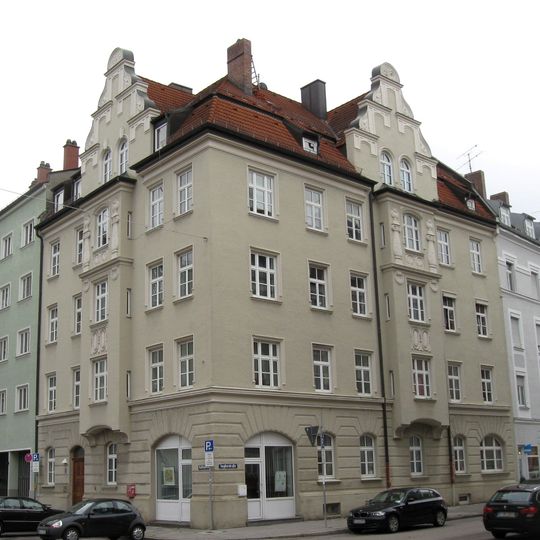 Mietshaus