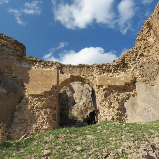 Qal'eh Dokhtar, Mianeh