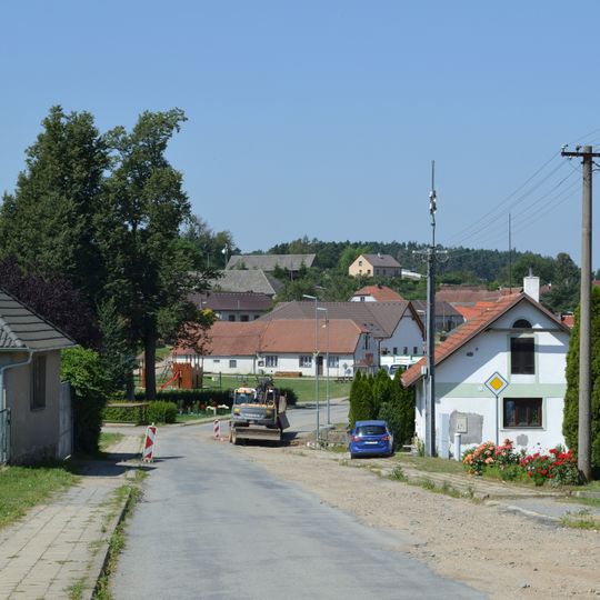 Pyšel
