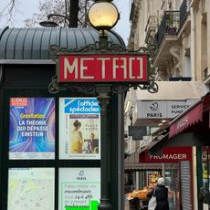 Le kiosque de Paris