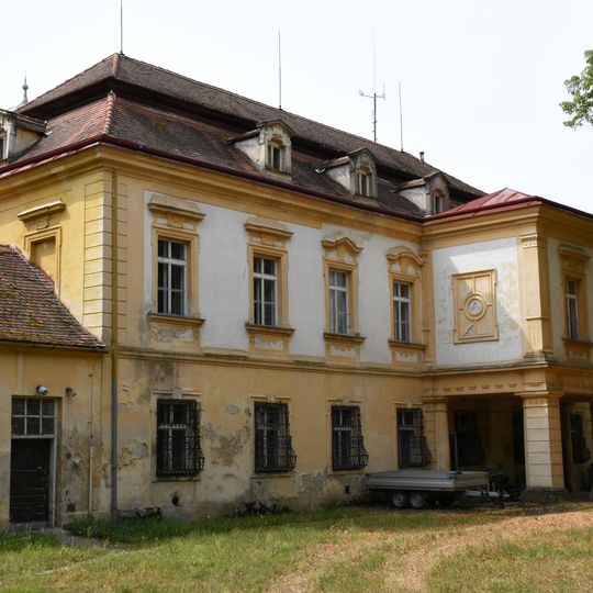 Lechovice Castle