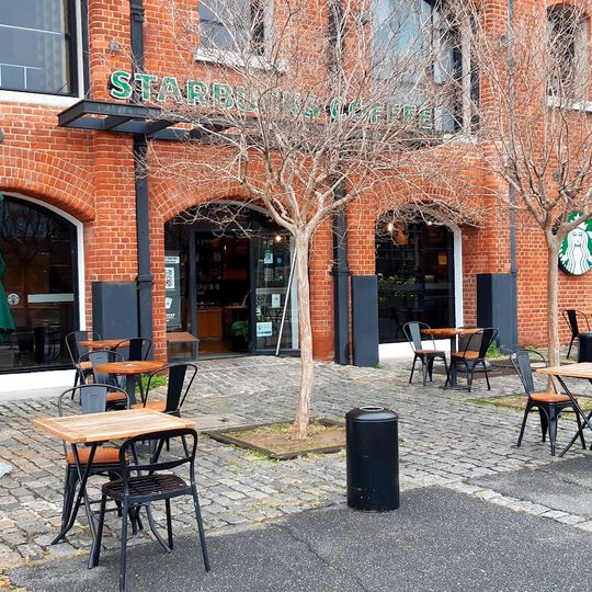 Starbucks Coffee [Tienda: UCA]