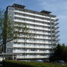 Kralingse Plaslaanflat