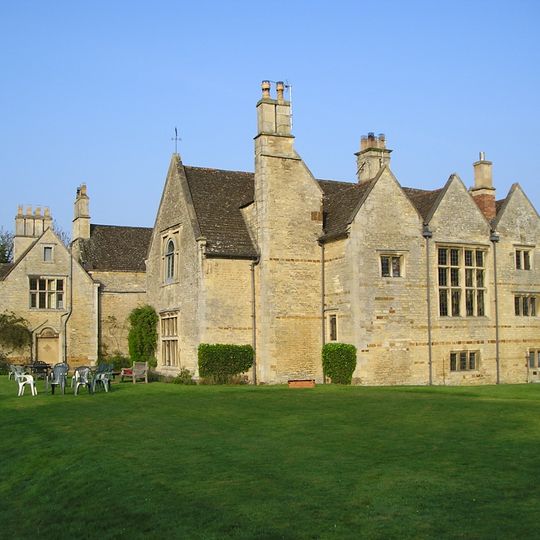 Burton Latimer Hall And Wall Attached To South