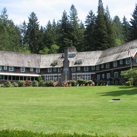 Lake Quinault Lodge