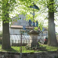 Kříž na rozcestí Lidické a Mistrovické ulice v Kamenickém Šenově