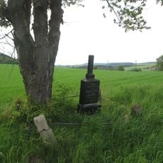 Kříž jižně od Polínek