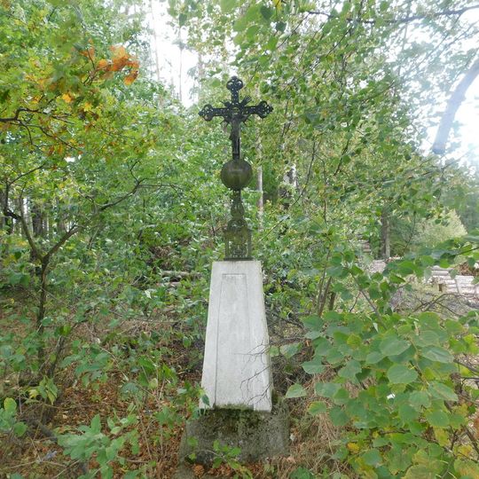 Kříž na křižovatce u Licoměrska