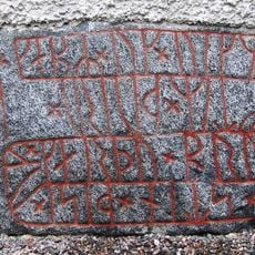 Västergötlands runinskrifter 30