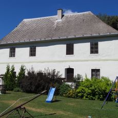 Starý a nový zámek (Jindřichovice)