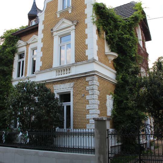 Kastellstraße 16