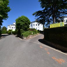 1-5, Mount Radford Crescent