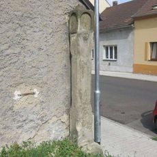 Boží muka na rohu ulic Na Hradčanech a Palackého v Roudnici nad Labem