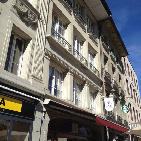 House and former inn Gasthaus Étoile