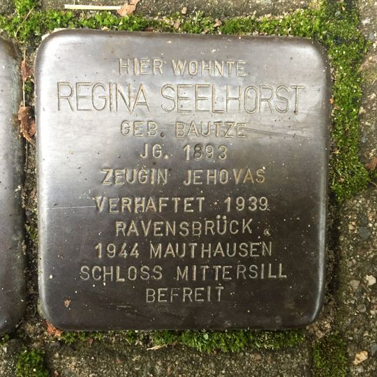 Stolperstein en memoria de Regina Seelhorst
