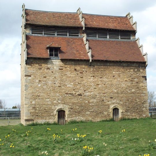 Willington Dovecote and Stables