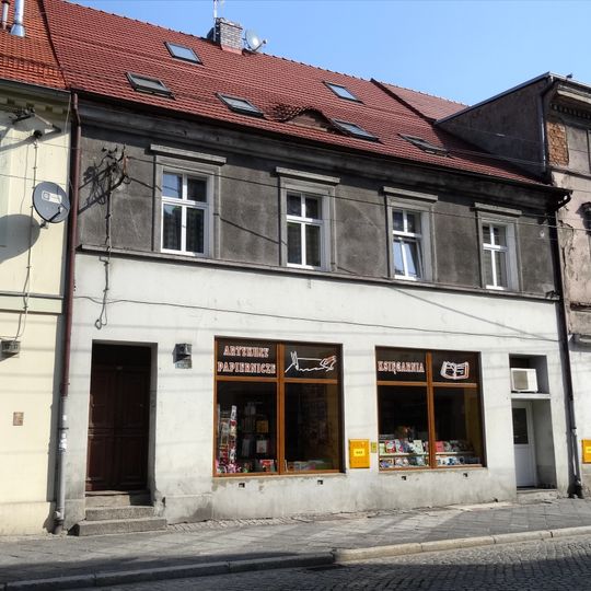 15 Niepodległości Street in Wschowa