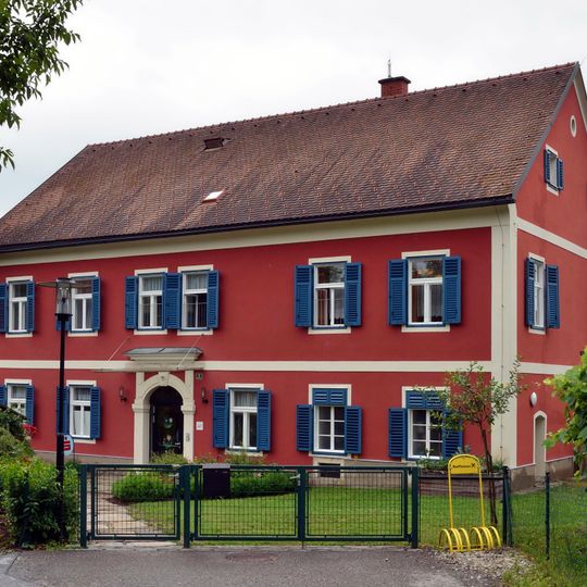 Kindergarten, Pfarrhof