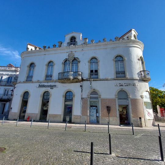 Edifício do Banco Sotto Mayor