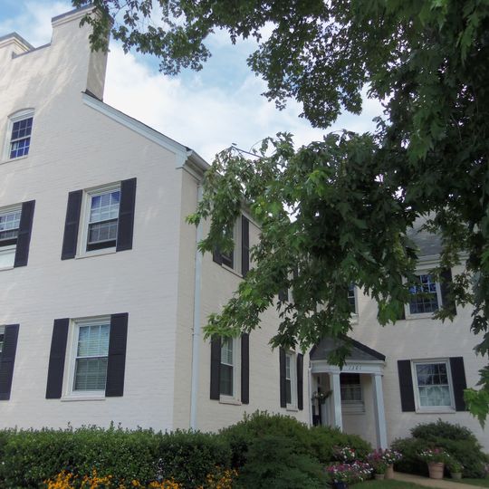 Walter Reed Gardens Historic District
