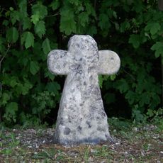 Steinkreuz, Sühnekreuz, Grenzstein, oder Wegkreuz?