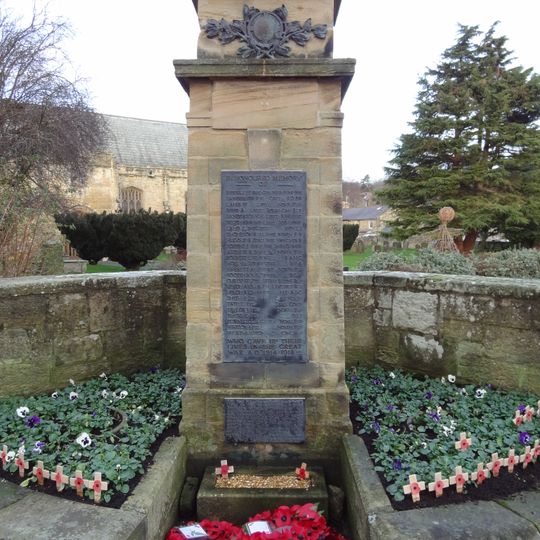 Churchyard Walls, Gate And War Memorial