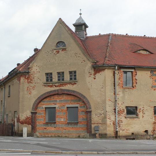 Wirtschaftsgebäude Salzenforster Straße 51