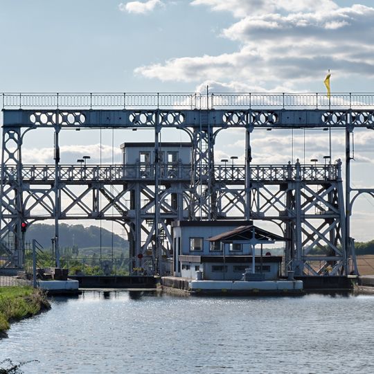 Ascenseur à bateaux n°4 du canal du Centre