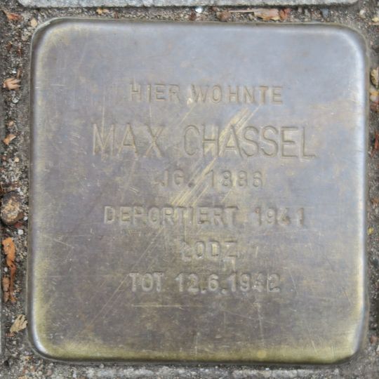 Stolperstein en memoria de Max Chassel