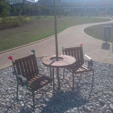 Lavička Václava Havla v Českých Budějovicích