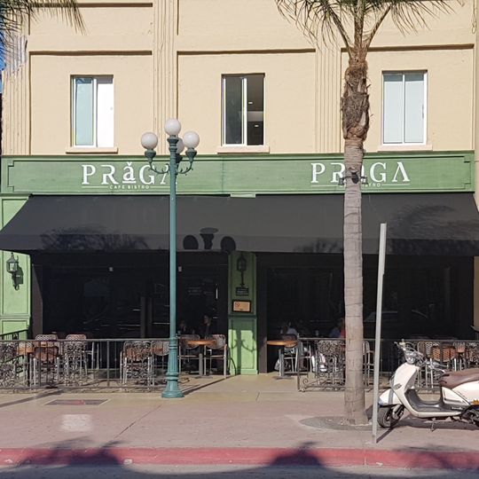 Praga Cafe